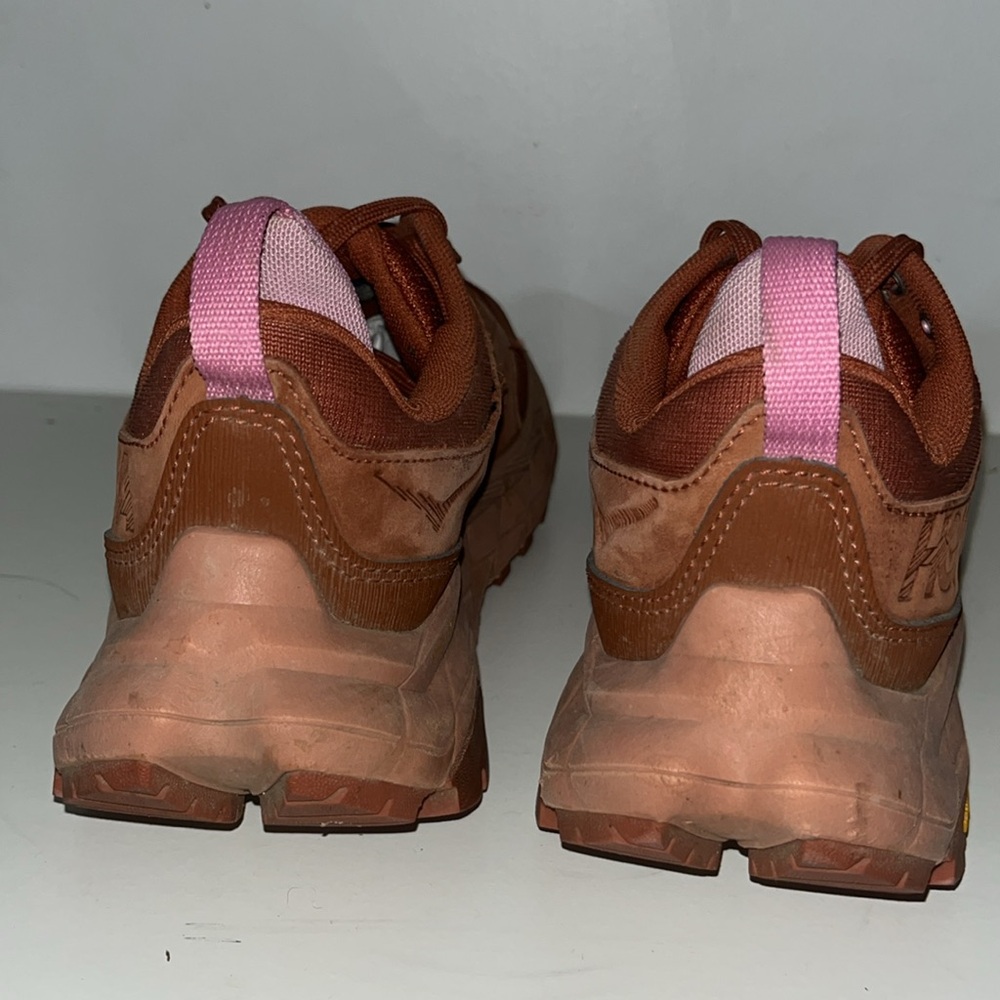 HOKA
WOMEN'S ANACAPA BREEZE LOW RETAIL PRICE 
$169.99 USD - Picture 4 of 8